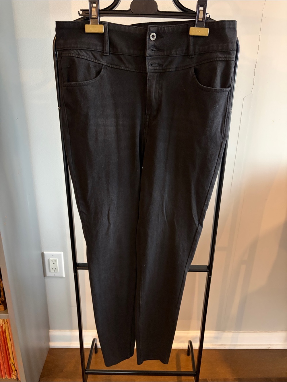 HALARA Black Skinny Jeans - High-Rise Stretch